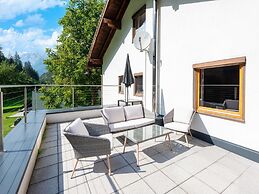 Spacious Apartment With Balcony