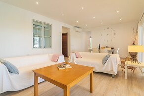 Cala Llonga - Villa With Private Pool In Cala D'or