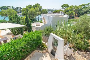 Cala Llonga - Villa With Private Pool In Cala D'or