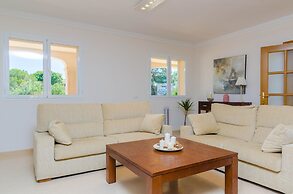 Villa Gloria - Villa With Private Pool In Cala Pi