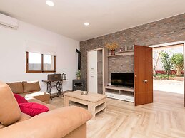 Casa Roja - Villa With Private Pool. Free Wifi