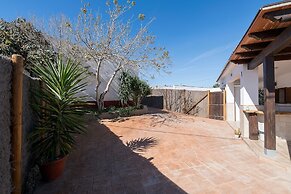 Casa Roja - Villa With Private Pool. Free Wifi