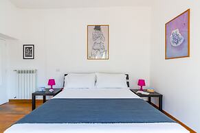 Panoramic Penthouse in Largo Baracche by Wonderful Italy