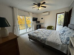 Lake Sparrow Guest House Inc