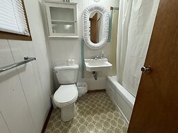 Lake Sparrow Guest House Inc