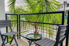Bambu Residencial with Pool Near Beach