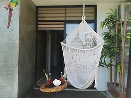 Bambu Residencial with Pool Near Beach