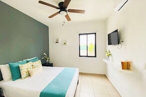 Bambu Residencial with Pool Near Beach
