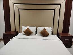 Hotelier Suites by Cantonal