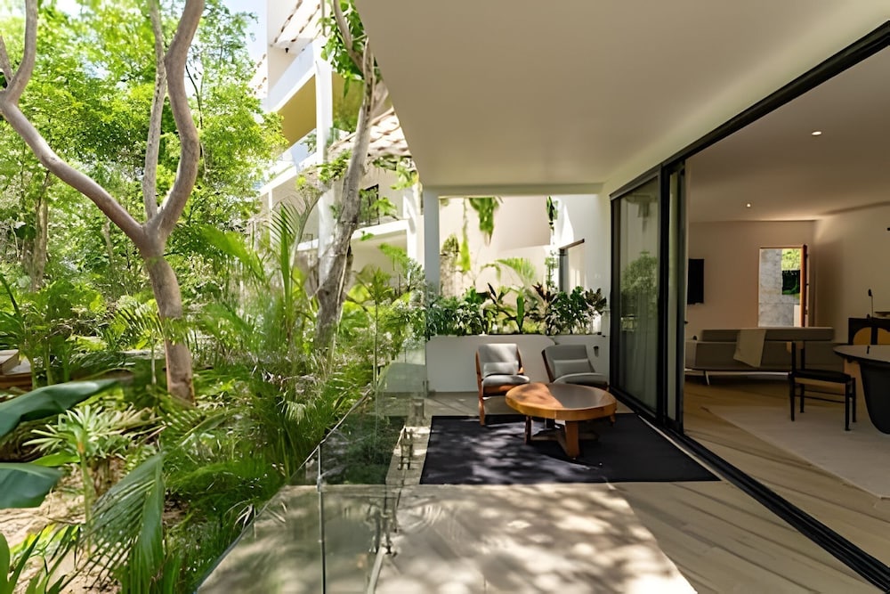 Oasis Yaaxlum 2BR