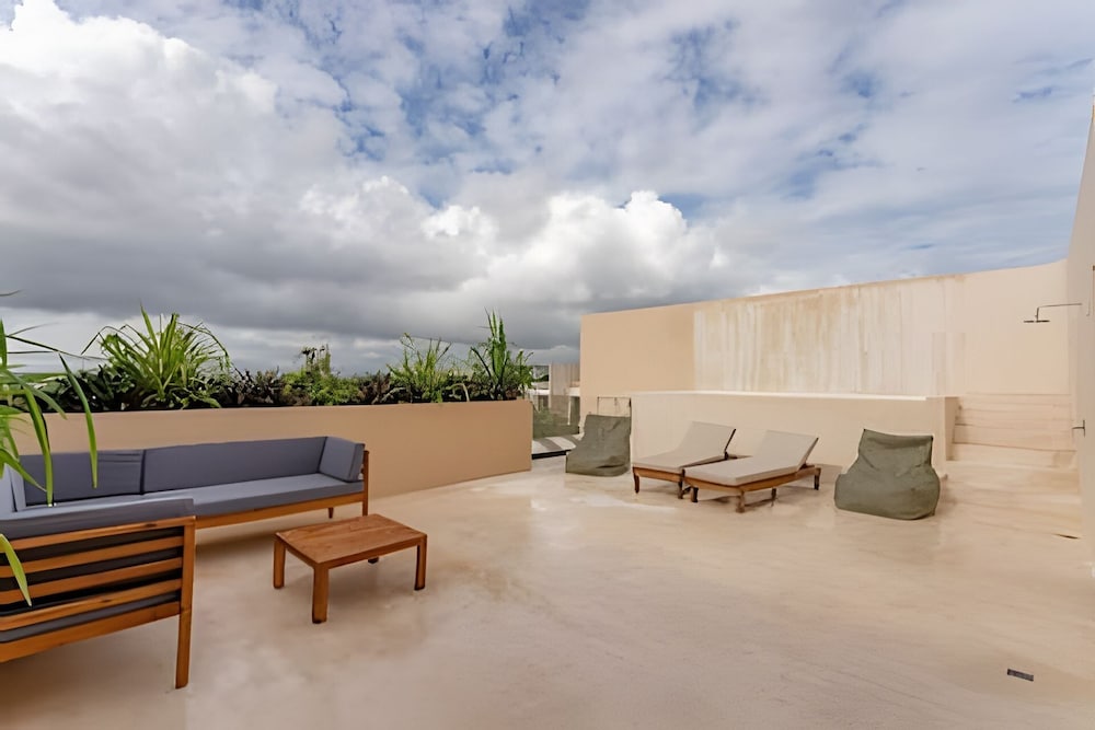 Oasis Yaaxlum 2BR