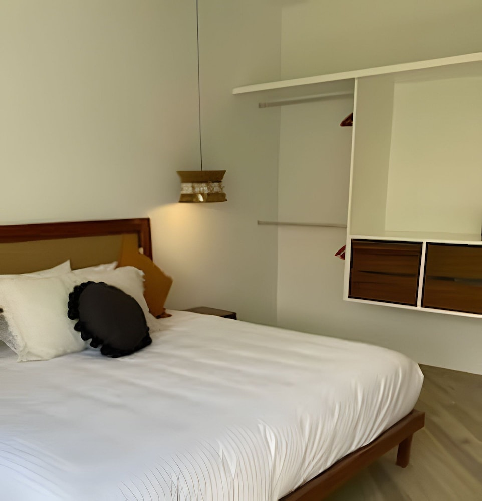 Oasis Yaaxlum 2BR