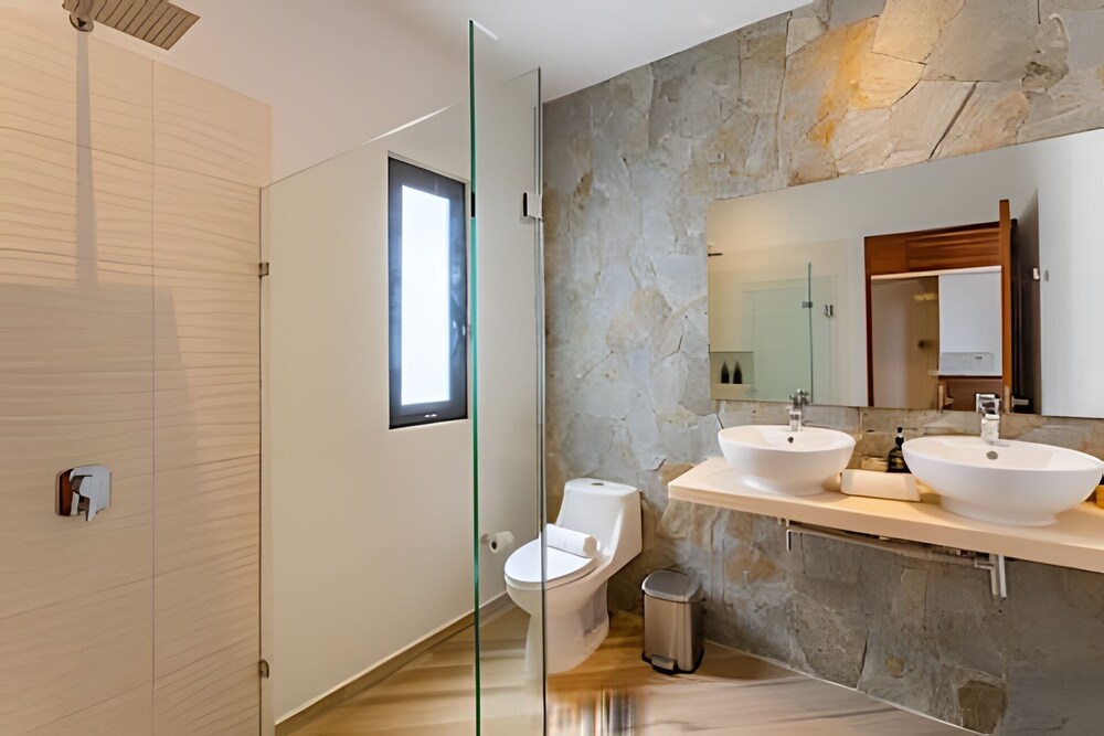 Oasis Yaaxlum 2BR