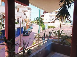 Casa Madera - Zihuatanejo