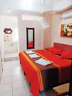 Casa Madera - Zihuatanejo