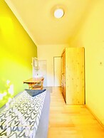 Affordable Central Rooms Near U3