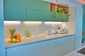 MARINA BAY HOTEL BOUTIQUE