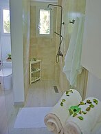 MARINA BAY HOTEL BOUTIQUE
