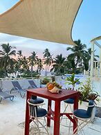 MARINA BAY HOTEL BOUTIQUE