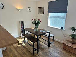 Bromyard-apartment-2br-parking-5mintocitycenter