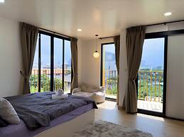 Breezewood Bangkok Hotel