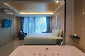 The Tj Hotel