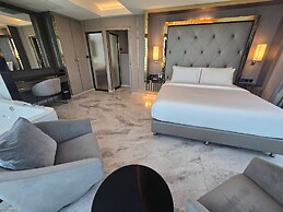 The Tj Hotel