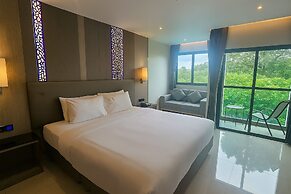 The Tj Hotel