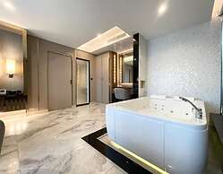 The Tj Hotel