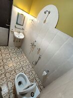 Hotel August International