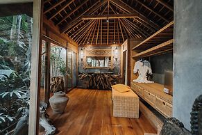 Kropak Canggu