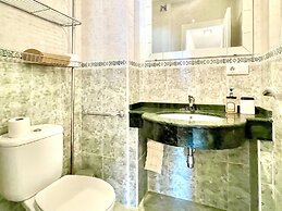 Apartment in Roquetas Near Beaches
