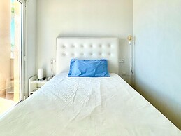 Apartment in Roquetas Near Beaches