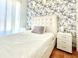 Apartment in Roquetas Near Beaches