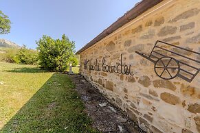 Farmhouse in Carpegna With Private Pool