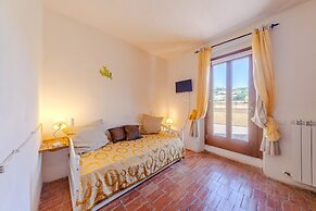 Farmhouse in Carpegna With Private Pool