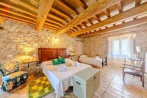 Farmhouse in Carpegna With Private Pool
