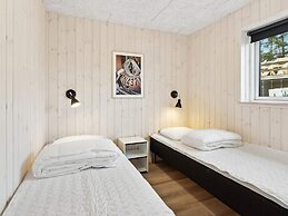 5 Star Holiday Home in Romo