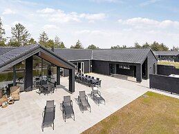5 Star Holiday Home in Romo
