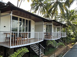 Ourem Palace Luxury Beach Huts