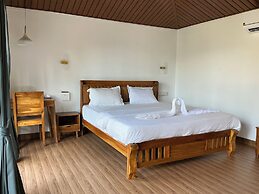 Ourem Palace Luxury Beach Huts