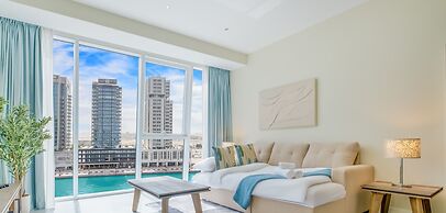 LUX  Pad Executive Suite Canal View 5