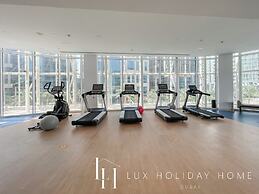 LUX  Pad Executive Suite Canal View 5