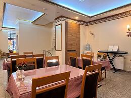 Esen Life Hotel