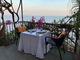 VILLA LE BASTE