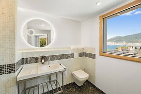 Novaya Suites