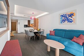 Novaya Suites