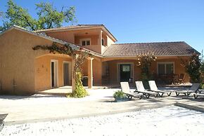 Villa in Moriani-plage With Sea View