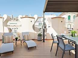 Penthouse in Barcelona With Large Terrace