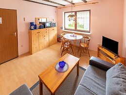 Cozy Bavarian Forest Retreat